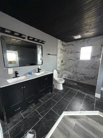 1313 Denise Ave, Sebring, FL 33870