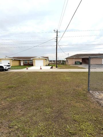 1313 Denise Ave, Sebring, FL 33870