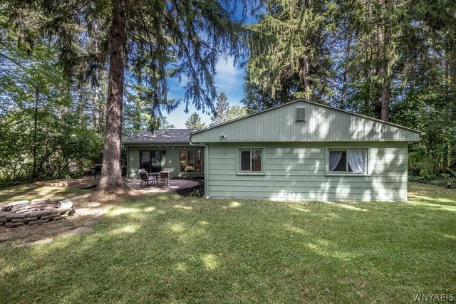 2867 Hillview Place, Eden, NY 14057