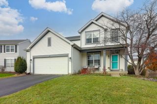 4781 Highwood Lane, Lake In The Hills, IL 60156