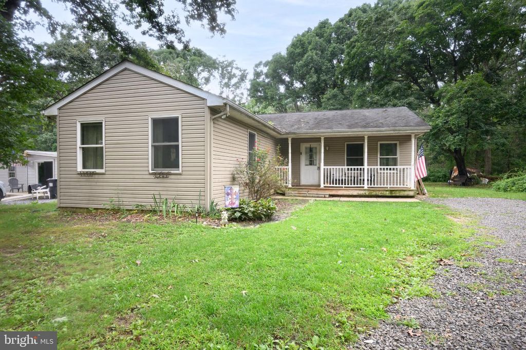 89 CROW POND RD, PITTSGROVE TWP, NJ 08318 — exterior