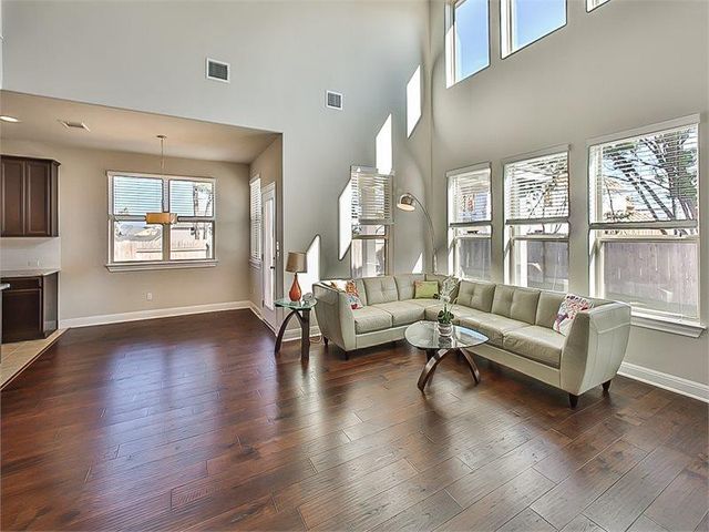 15601 Cabrillo WAY, Austin, TX 78738