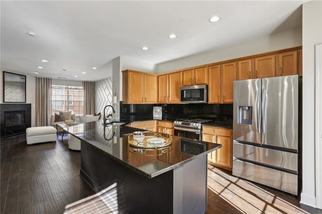 3758 Chattahoochee Summit Drive SE 21, Atlanta, GA 30339