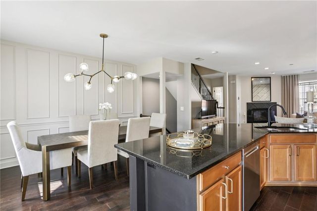 3758 Chattahoochee Summit Drive SE 21, Atlanta, GA 30339