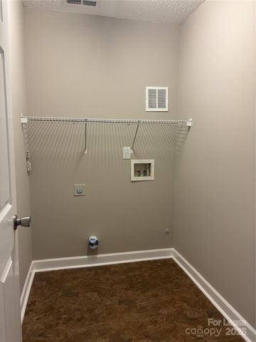 14104 Bernardy Lane, Charlotte, NC 28269