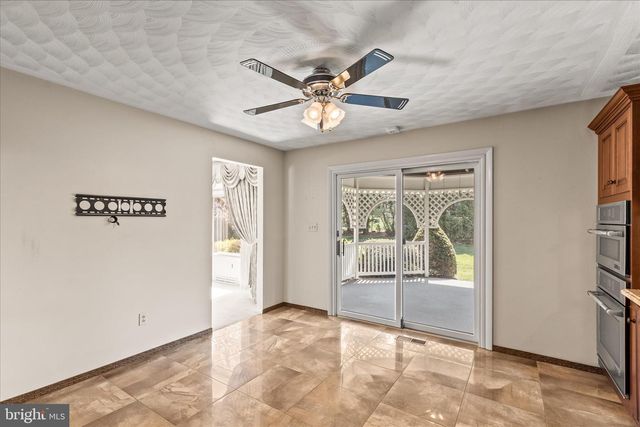 2564 AUDLYN DRIVE, York, PA 17408