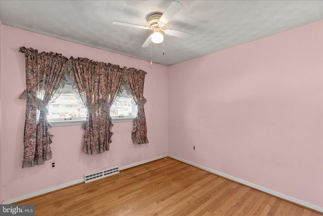 2564 AUDLYN DRIVE, York, PA 17408