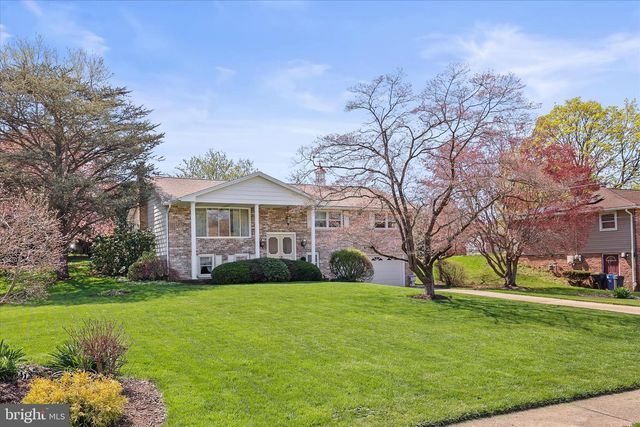 2564 AUDLYN DRIVE, York, PA 17408