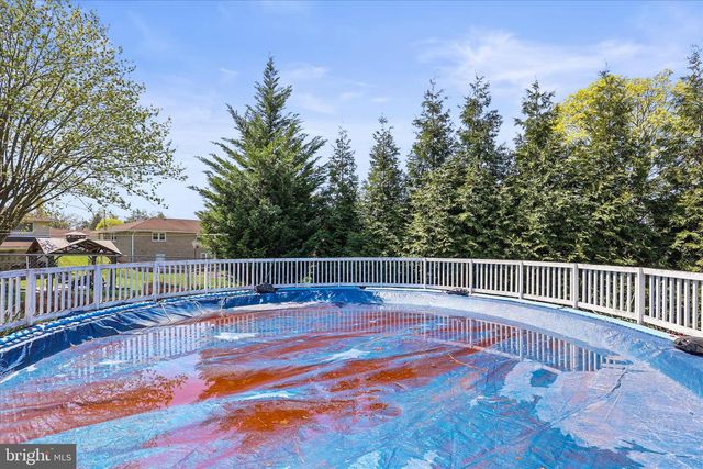 2564 AUDLYN DRIVE, York, PA 17408