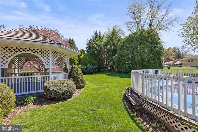 2564 AUDLYN DRIVE, York, PA 17408