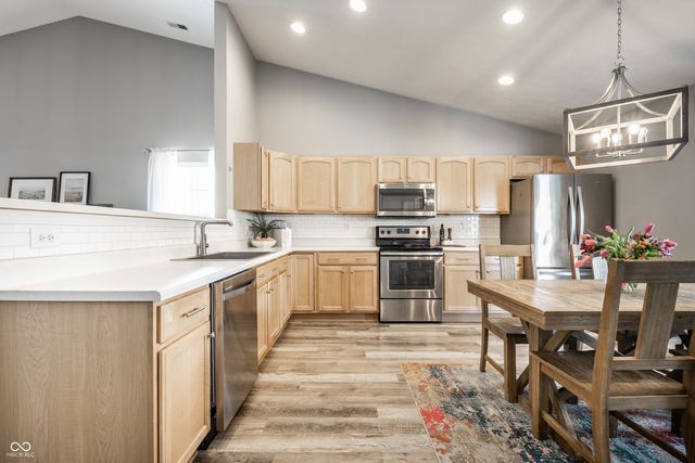 32 Fillmore Way, Westfield, IN 46074