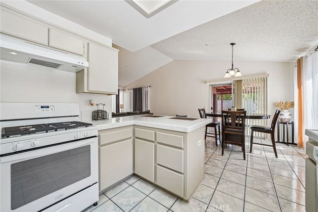 14349 Chesebro Court, Fontana, CA 92335