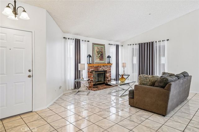 14349 Chesebro Court, Fontana, CA 92335