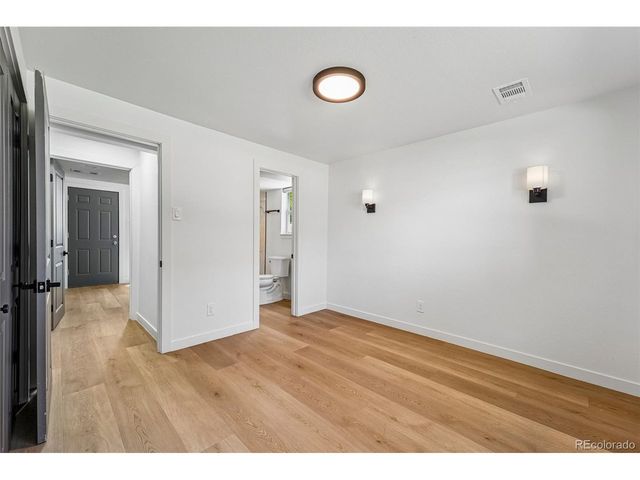 862 S Simms St, Lakewood, CO 80228