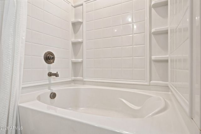 17776 W OBERLIN Way, Surprise, AZ 85387