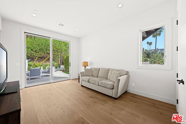1324 Monument Street, Pacific Palisades (los Angeles), CA 90272