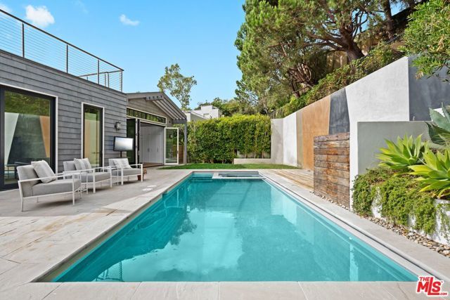 1324 Monument Street, Pacific Palisades (los Angeles), CA 90272
