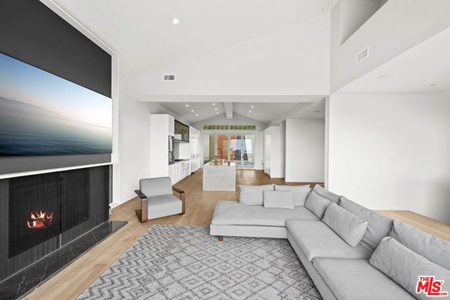 1324 Monument Street, Pacific Palisades (los Angeles), CA 90272