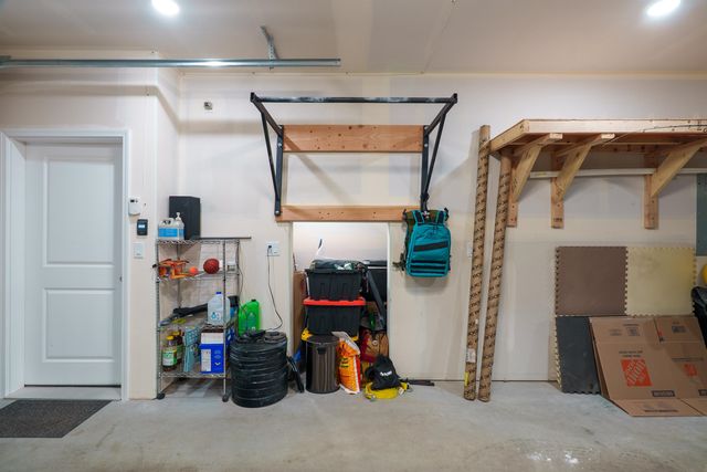 2683 STRYKER LOOP, North Pole, AK 99705