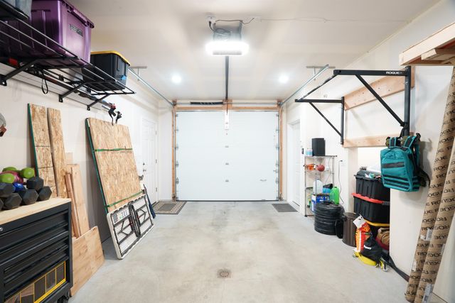 2683 STRYKER LOOP, North Pole, AK 99705