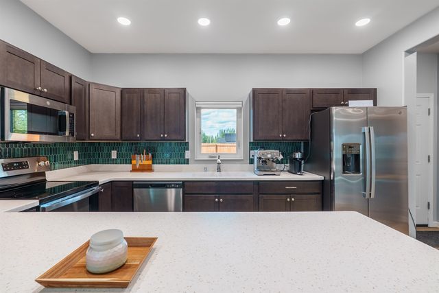 2683 STRYKER LOOP, North Pole, AK 99705