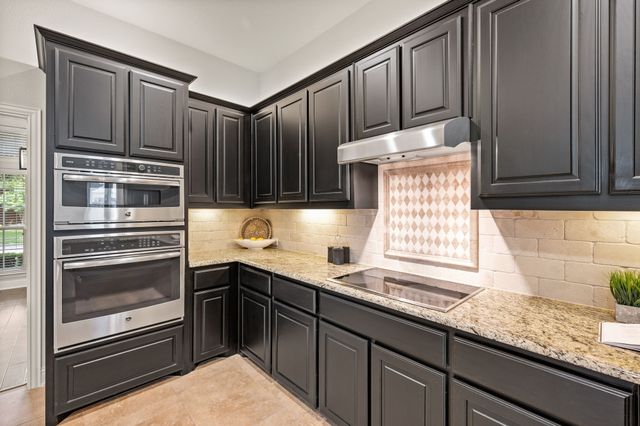 2046 Boone Circle, Frisco, TX 75033