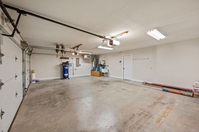 2046 Boone Circle, Frisco, TX 75033