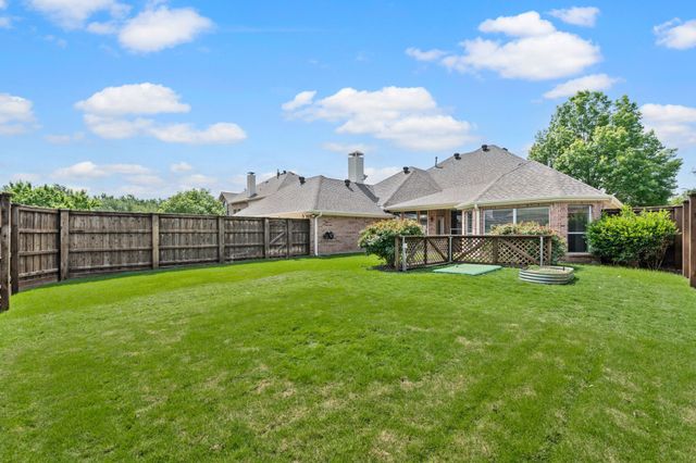 2046 Boone Circle, Frisco, TX 75033