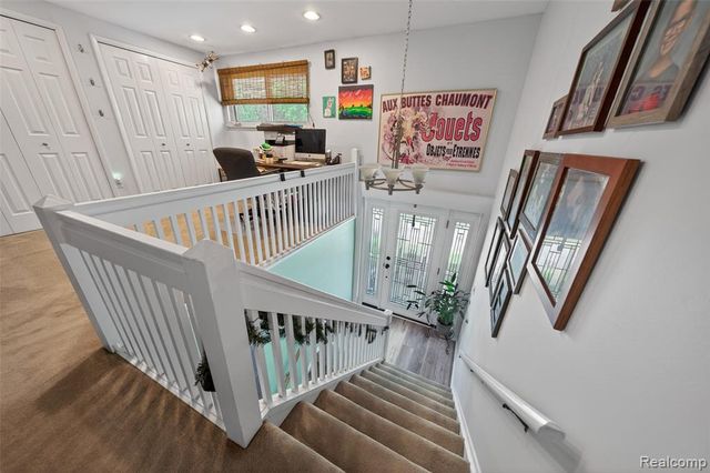 2260 Shankin Drive, Walled Lake, MI 48390
