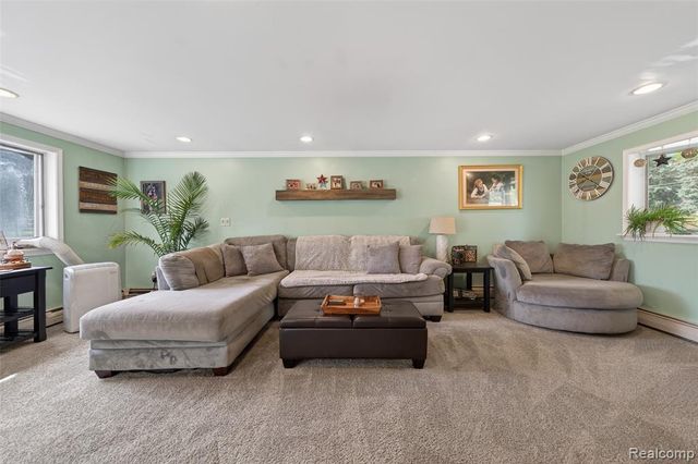 2260 Shankin Drive, Walled Lake, MI 48390