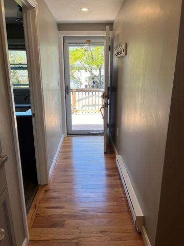 91 Lincoln Unit 2, Marlborough, MA 01752