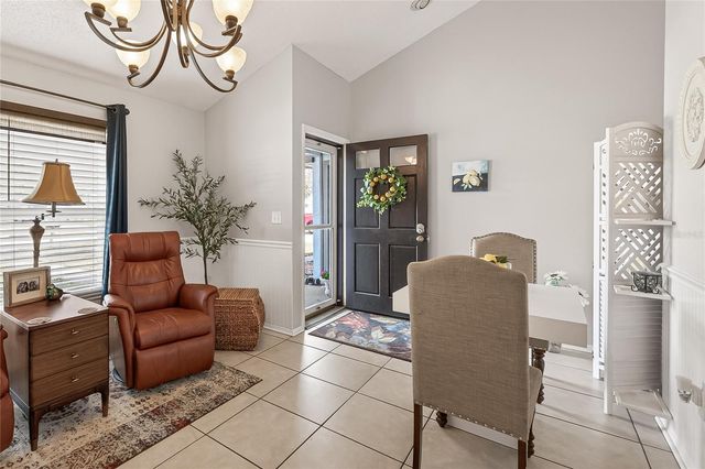 3242 LAUREL DALE DRIVE, Tampa, FL 33618