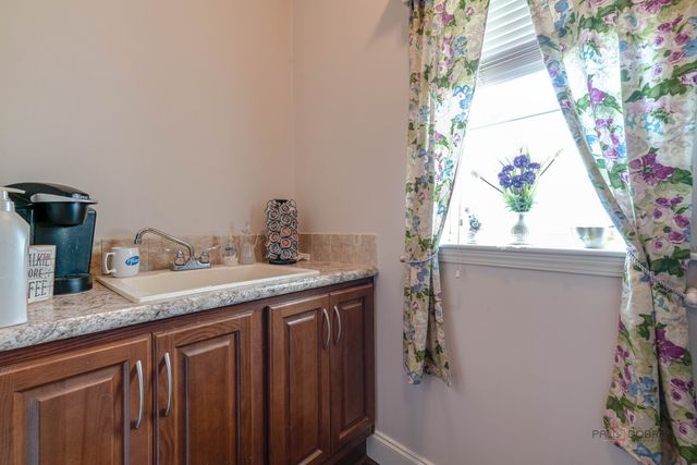 1459 Equestrian Drive, Grayslake, IL 60030