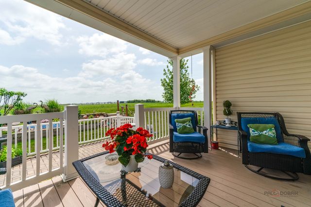 1459 Equestrian Drive, Grayslake, IL 60030