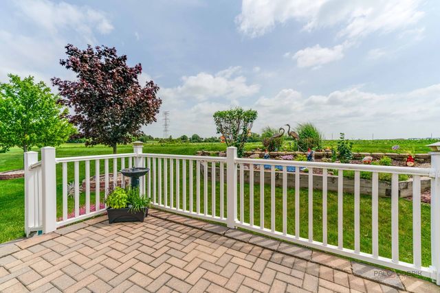 1459 Equestrian Drive, Grayslake, IL 60030