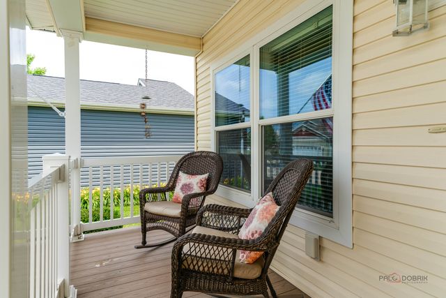 1459 Equestrian Drive, Grayslake, IL 60030