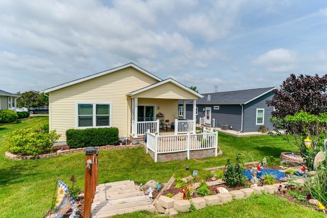 1459 Equestrian Drive, Grayslake, IL 60030