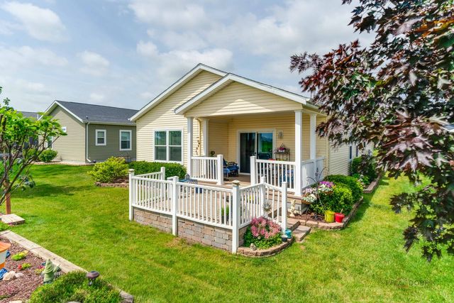 1459 Equestrian Drive, Grayslake, IL 60030