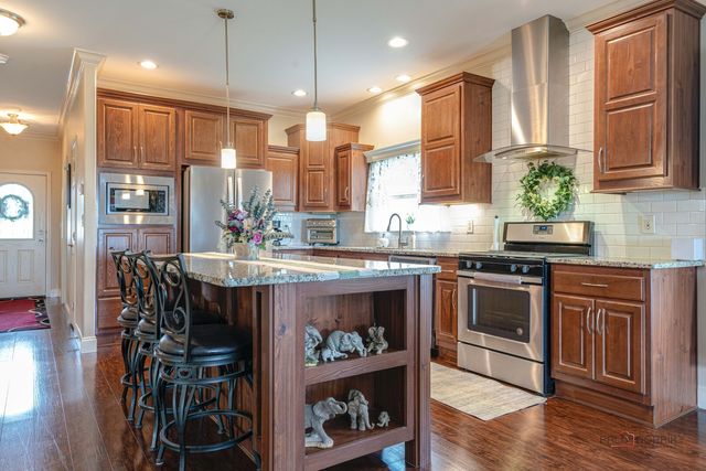 1459 Equestrian Drive, Grayslake, IL 60030