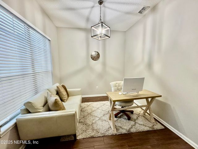 9436 PROSPERITY LAKE Drive, Jacksonville, FL 32244