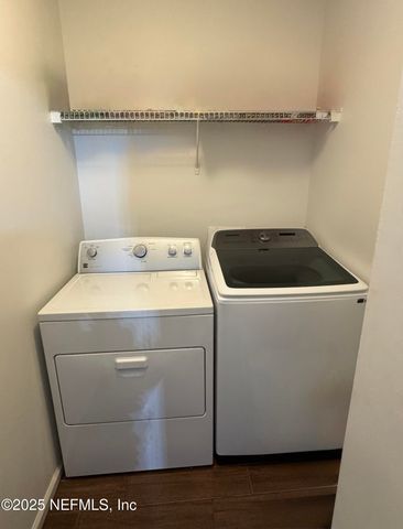 9436 PROSPERITY LAKE Drive, Jacksonville, FL 32244