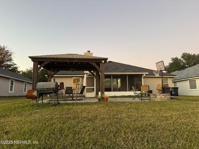 9436 PROSPERITY LAKE Drive, Jacksonville, FL 32244