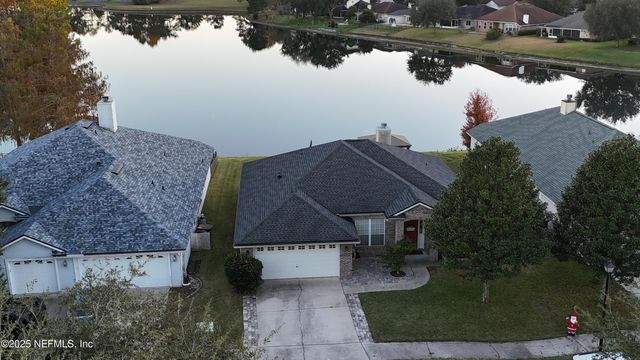 9436 PROSPERITY LAKE Drive, Jacksonville, FL 32244