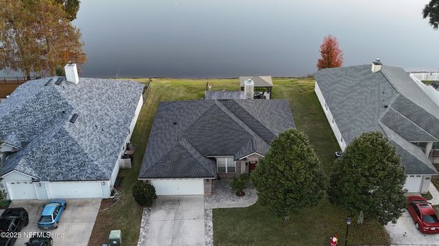 9436 PROSPERITY LAKE Drive, Jacksonville, FL 32244