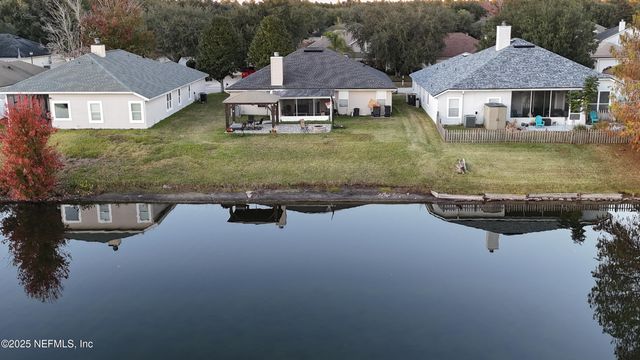 9436 PROSPERITY LAKE Drive, Jacksonville, FL 32244