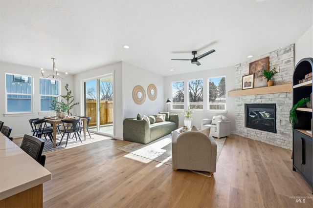 9625 W Kate Dr, Boise, ID 83714