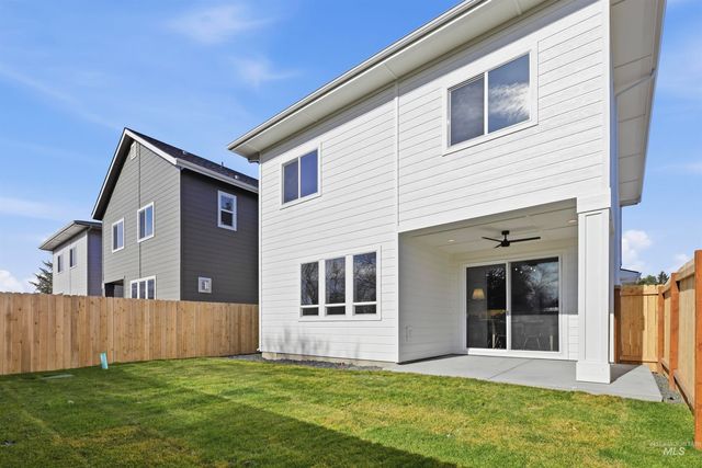 9625 W Kate Dr, Boise, ID 83714