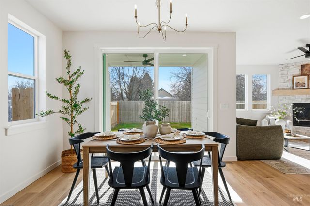 9625 W Kate Dr, Boise, ID 83714