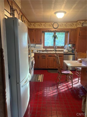 1 Mary Street, Whitestown, NY 13492