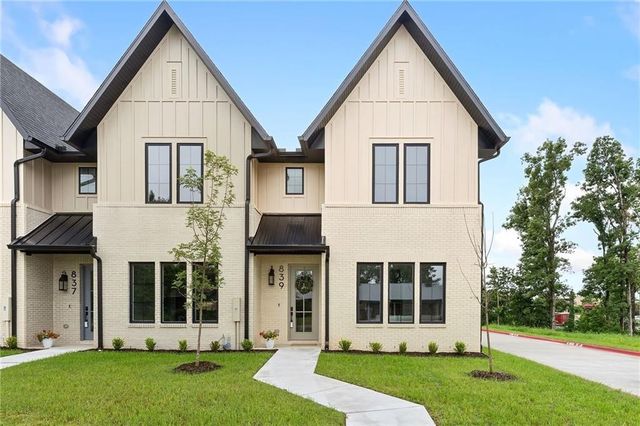 837 NW 14th Street, Bentonville, AR 72712